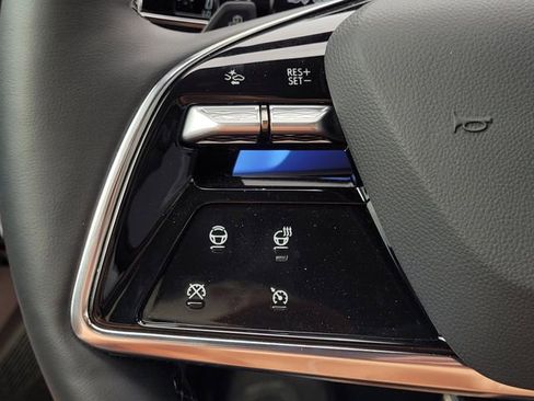 New 2026 Cadillac Optiq Sport 2 image 18