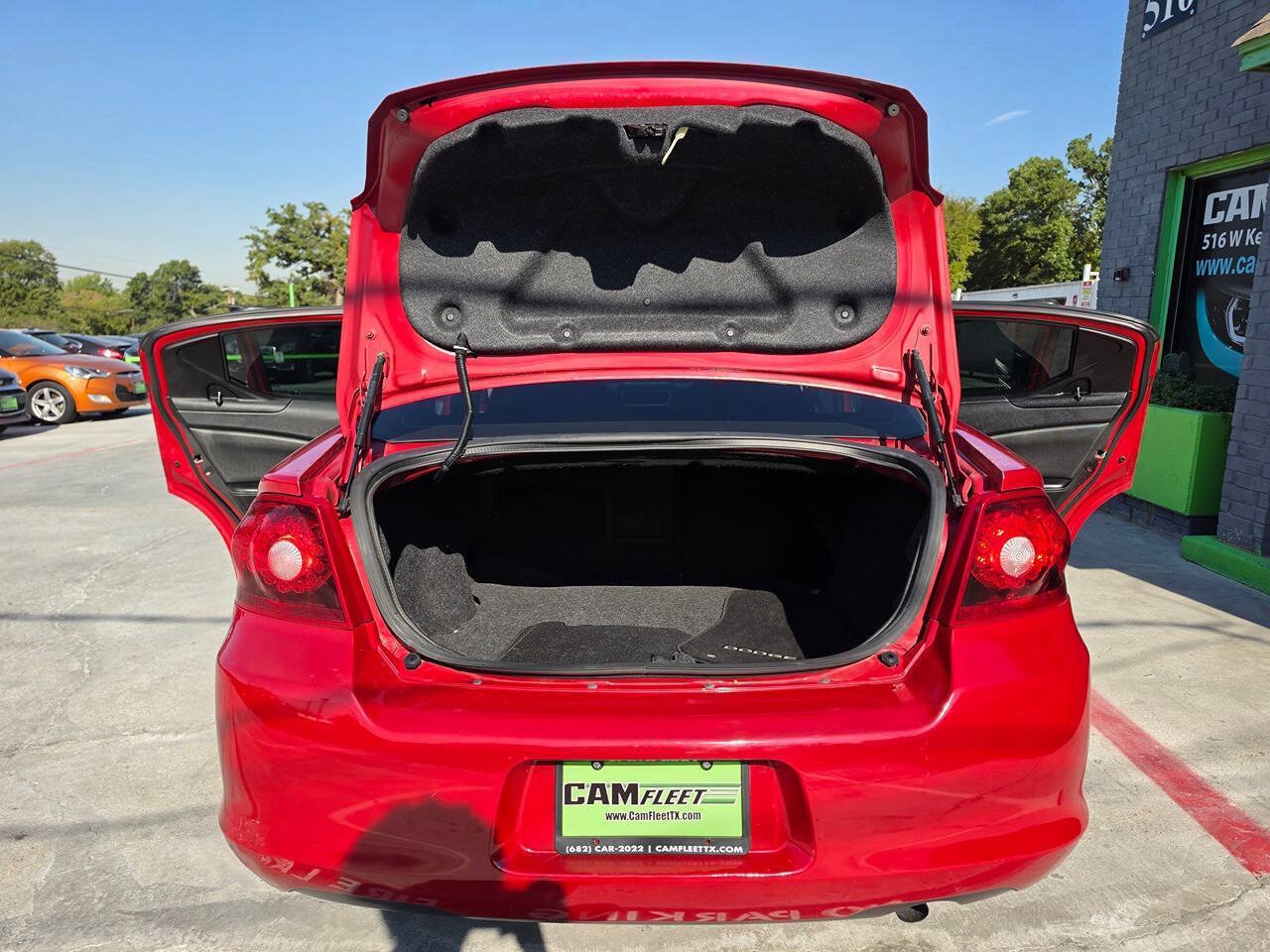 Used 2013 Dodge Avenger SE FWD image 25