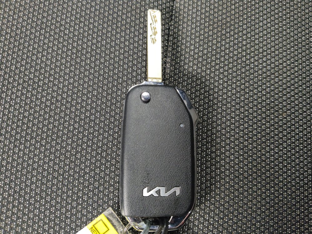 Used 2023 Kia Forte LXS FWD image 32