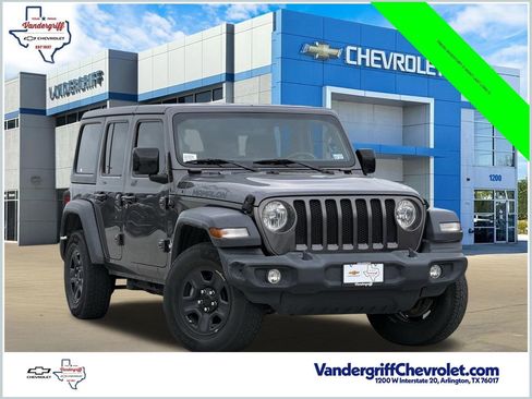 Used 2018 Jeep Wrangler Unlimited Sport AWD/4WD image 1