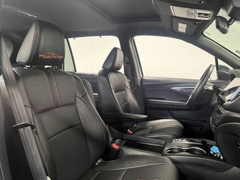 Used 2023 Honda Passport TrailSport image 10