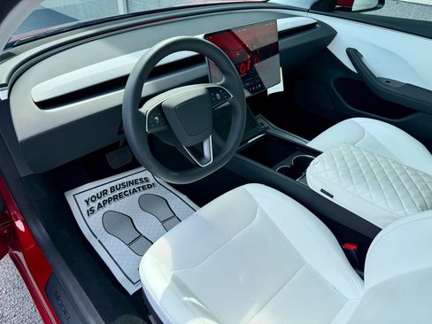Used 2025 Tesla Model 3 Long Range RWD image 23