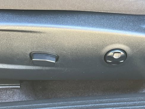 Used 2017 Dodge Challenger R/T w/ Blacktop Package image 15