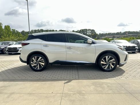 Used 2022 Nissan Murano SL w/ SL Moonroof Package FWD image 14