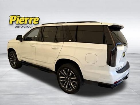 Used 2021 Cadillac Escalade Sport Platinum AWD/4WD image 2