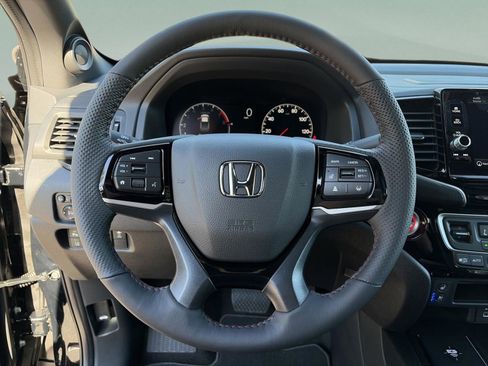 New 2026 Honda Ridgeline Black Edition image 11