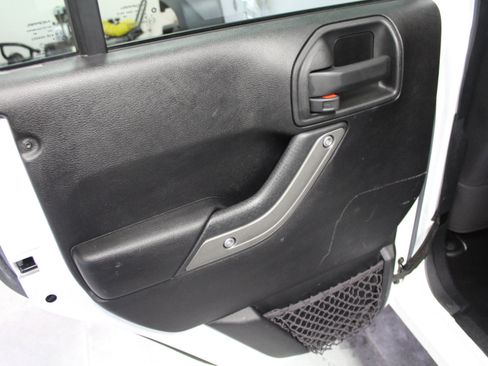 Used 2016 Jeep Wrangler Unlimited Sport w/ Quick Order Package 24S image 18