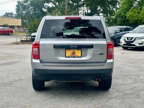 Used 2016 Jeep Patriot Sport FWD image 6