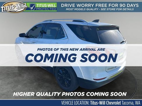 Used 2019 Chevrolet Equinox LT w/ Sun & Navigation Package AWD/4WD image 4