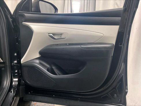 Certified 2025 Hyundai Tucson SEL image 12