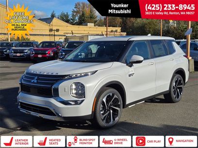 New 2025 Mitsubishi Outlander SE