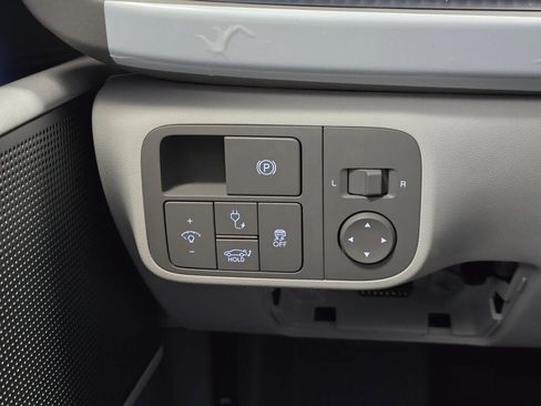 New 2025 Hyundai Ioniq 6 SEL image 23