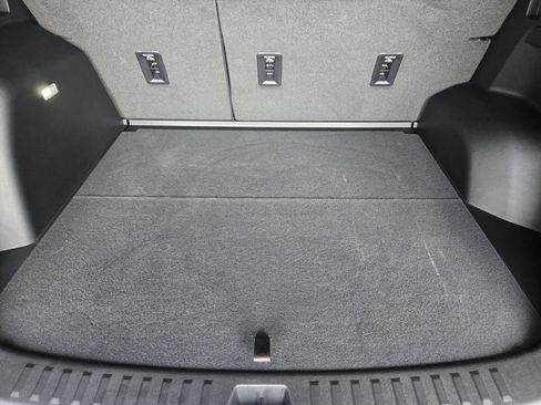 New 2026 Chevrolet Equinox LT FWD image 37