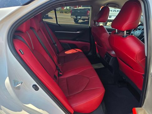 Used 2022 Toyota Camry XSE w/ Carpet Mat Package (TMS) FWD image 23