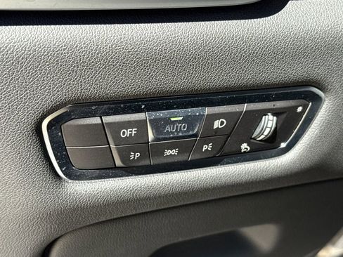 Used 2023 BMW X5 xDrive40i w/ M Sport Package AWD/4WD image 24