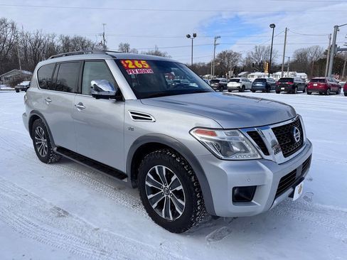 Used 2017 Nissan Armada SL w/ Moonroof Package image 4