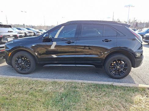 Certified 2024 Cadillac XT4 Sport image 3