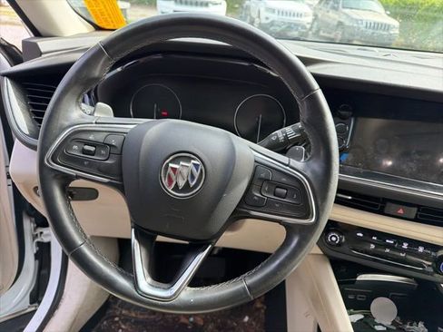 Used 2023 Buick Envision Preferred image 5