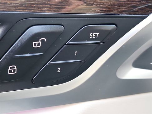 Used 2021 BMW X3 xDrive30i w/ Convenience Package image 20