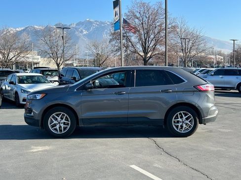 Used 2023 Ford Edge SEL image 7