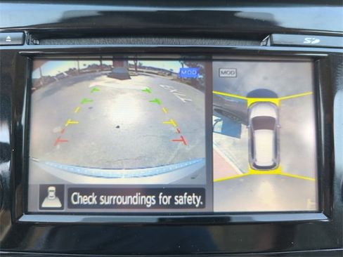 Used 2017 Nissan Rogue SL image 34