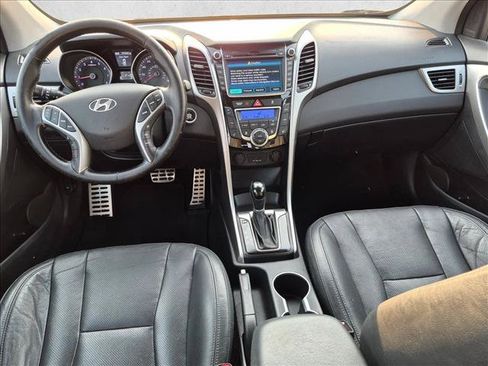 Used 2014 Hyundai Elantra GT w/ Option Group 03 FWD image 19