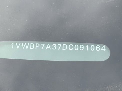 Used 2013 Volkswagen Passat 2.5 SE image 14