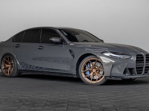 Used 2023 BMW M3 w/ M Carbon Exterior Package RWD image 2