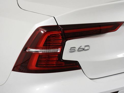 Certified 2025 Volvo S60 T8 Plus w/ Climate Package image 18