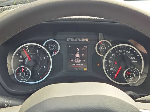 New 2026 RAM 3500 Big Horn AWD/4WD image 21