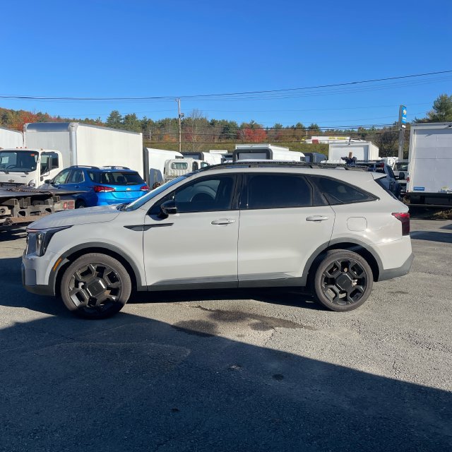 Used 2025 Kia Sorento X-Line EX AWD/4WD image 5