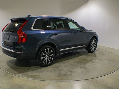 Used 2023 Volvo XC90 B6 Plus AWD/4WD image 5