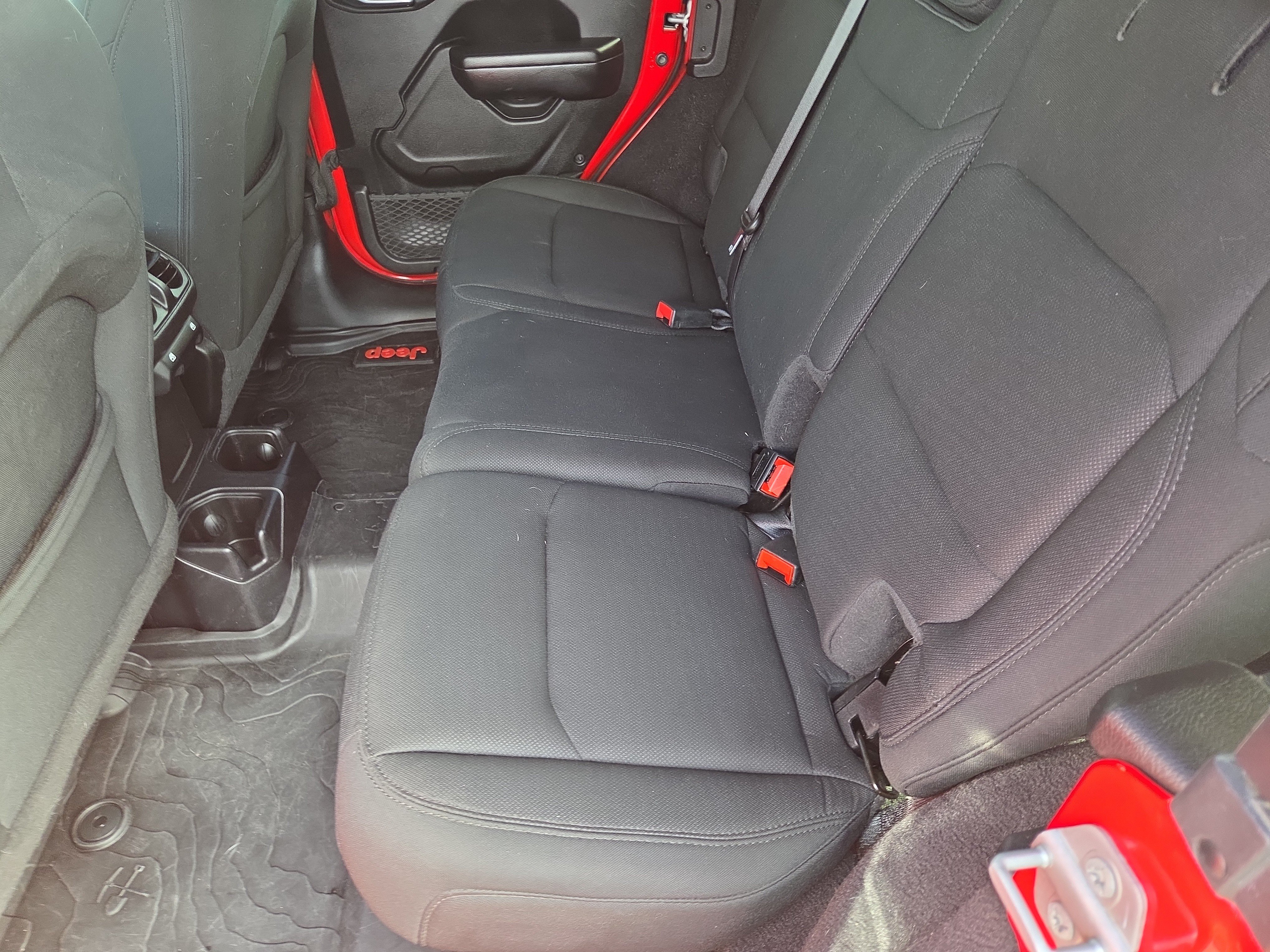 Used 2021 Jeep Wrangler Unlimited Sport AWD/4WD image 19