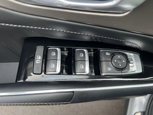 Certified 2022 Kia Sorento SX image 46