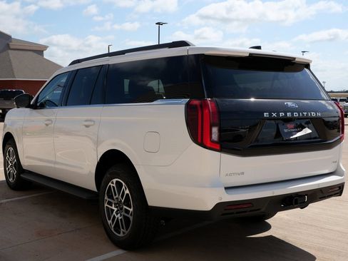 New 2026 Ford Expedition Max Active AWD/4WD image 6