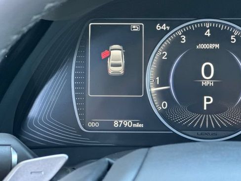 Used 2025 Lexus ES 350 w/ Premium Package FWD image 30