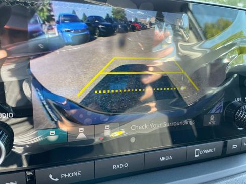 New 2025 Honda Accord SE image 19