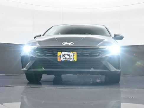 New 2026 Hyundai Elantra Sport w/ Cargo Package image 22