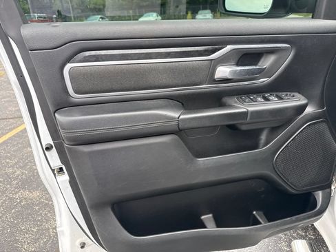 Used 2019 RAM 1500 Big Horn AWD/4WD image 11