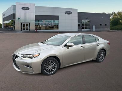 Used 2018 Lexus ES 350 w/ Premier Package