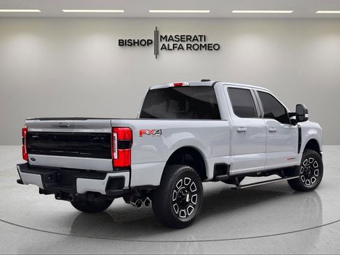 Used 2026 Ford F350 Platinum w/ FX4 Off-Road Package AWD/4WD image 5