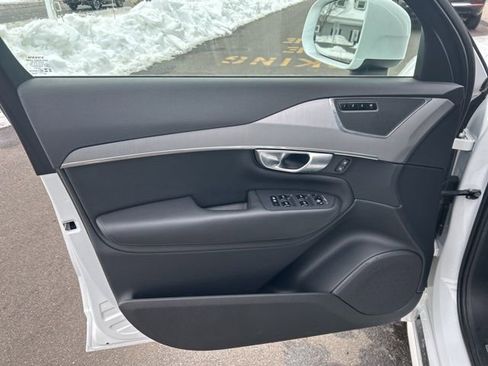 Certified 2024 Volvo XC90 B5 Core w/ Protection Package Premier image 16