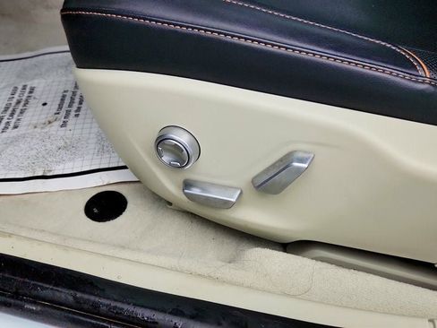 Used 2023 Lucid Air Touring image 12