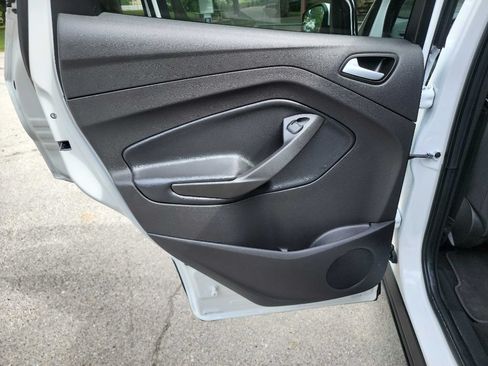 Used 2018 Ford Escape SE FWD image 24