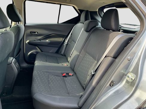 Used 2023 Nissan Kicks SV image 21