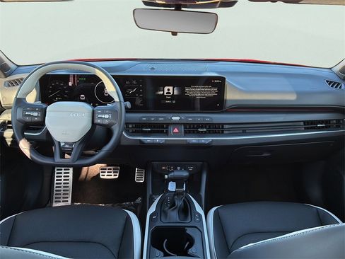 New 2025 Kia K4 GT-Line Turbo image 14