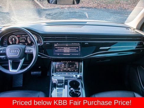 Used 2022 Audi Q7 3.0T Premium w/ Convenience Package image 12