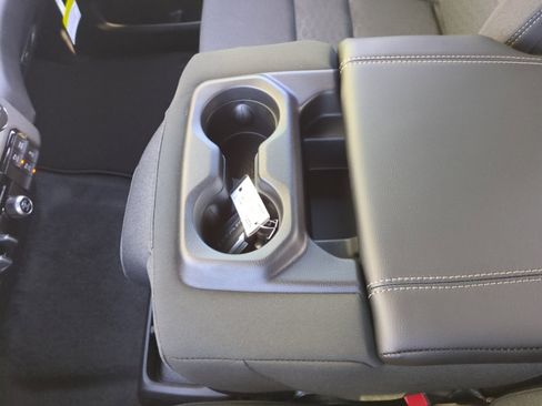 New 2026 RAM 1500 Express image 15