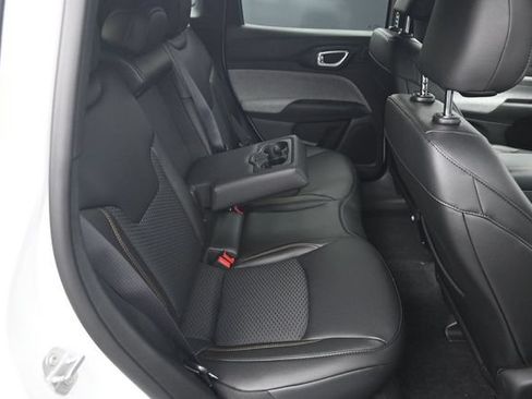 New 2026 Jeep Compass Latitude AWD/4WD image 13
