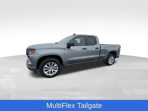 Certified 2025 Chevrolet Silverado 1500 Custom image 4